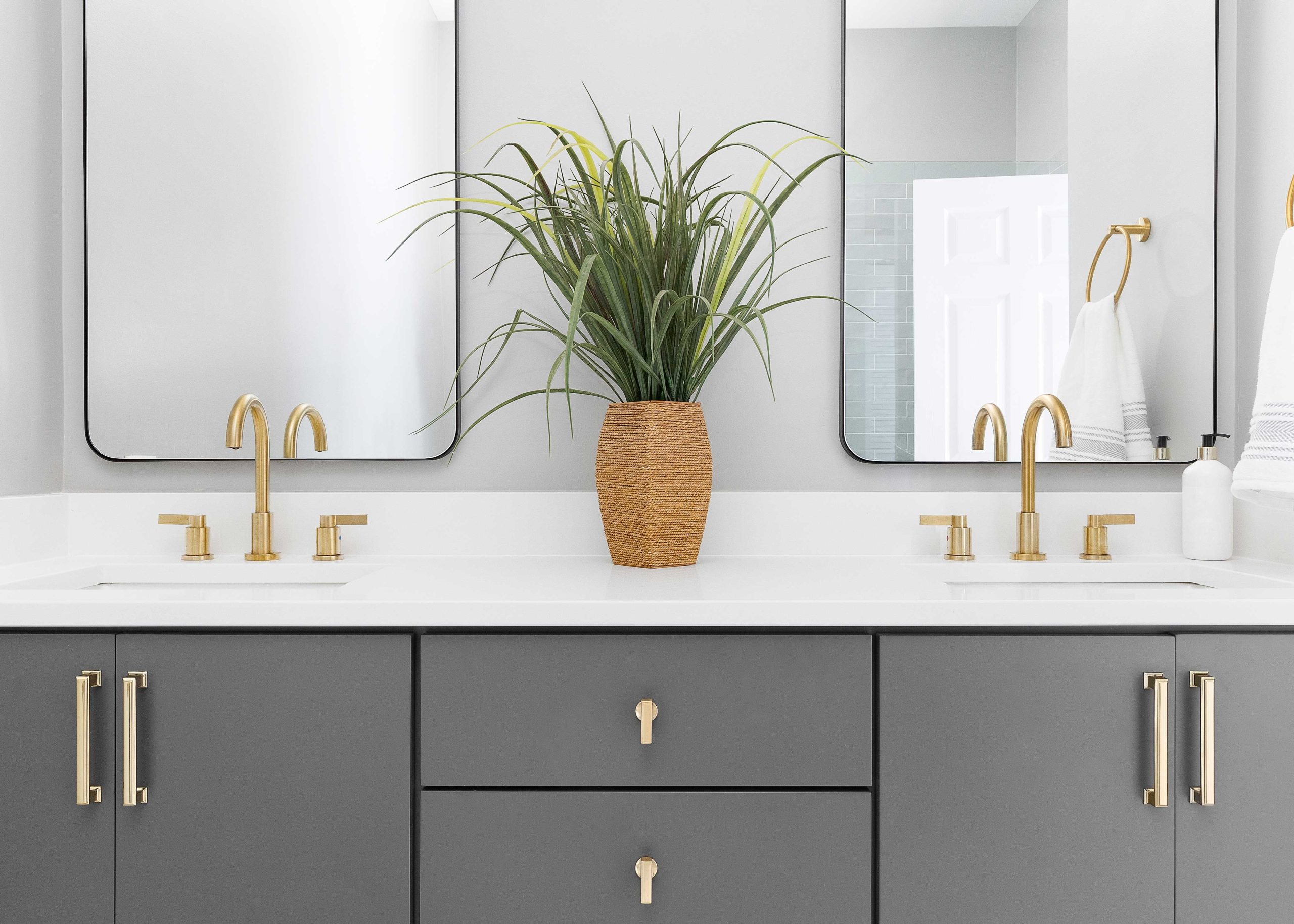 Professional bathroom remodeling services Tucson, AZ